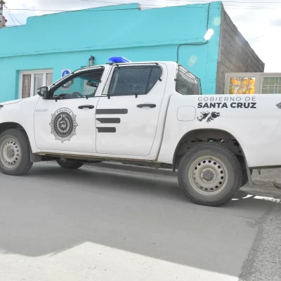 Dos hombres detenidos acusados de haber cometido estafas con tarjetas de crédito