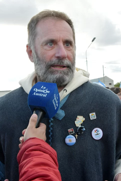  Molina a La Opinión Austral: 