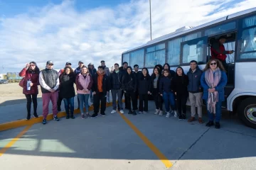 Jóvenes de Río Gallegos iniciarán sus prácticas profesionales en yacimiento minero: “Estamos muy contentos”