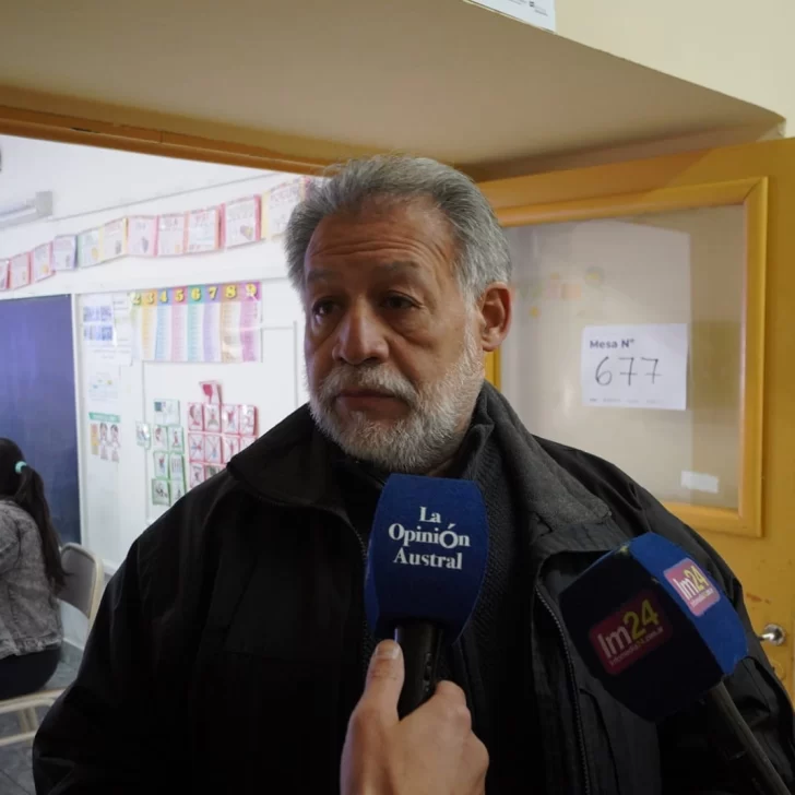 Elecciones 2025. Jesús Mariano, el primer candidato en votar en Santa Cruz: “Es una elección clave para el futuro económico del país”