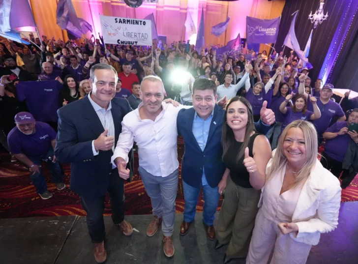 La Libertad Avanza cerró su campaña en Comodoro Rivadavia con críticas al kirchnerismo