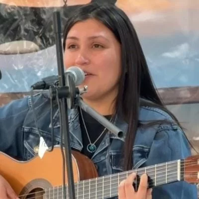 La santacruceña Mariana Mallada, ganadora de la sede Pre Cosquín Puerto Pirámides