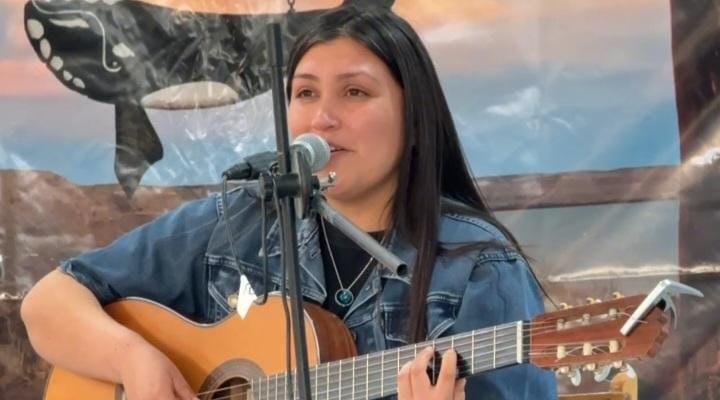 La santacruceña Mariana Mallada, ganadora de la sede Pre Cosquín Puerto Pirámides
