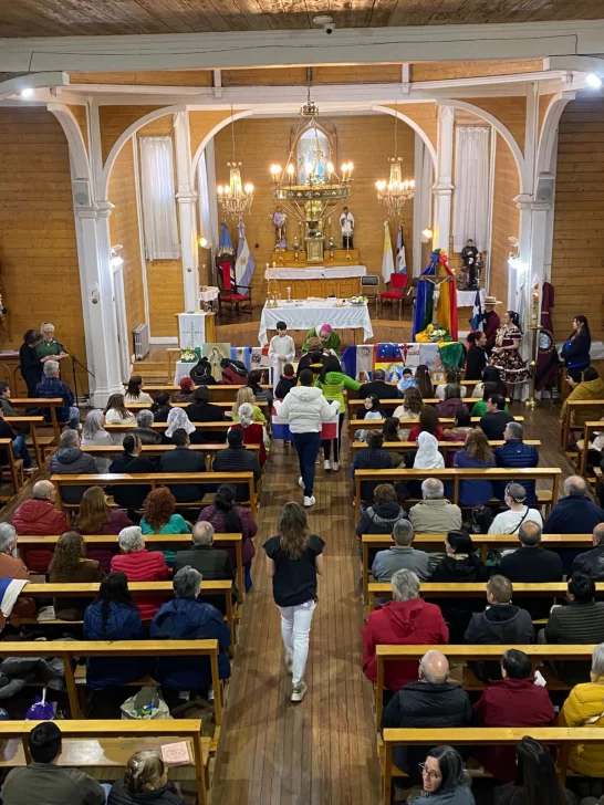  El obispo Ignacio Medina presidió la misa en la Catedral 