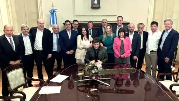 Javier Milei, cerca de las urnas: pronósticos y los cambios de gabinete que se vienen