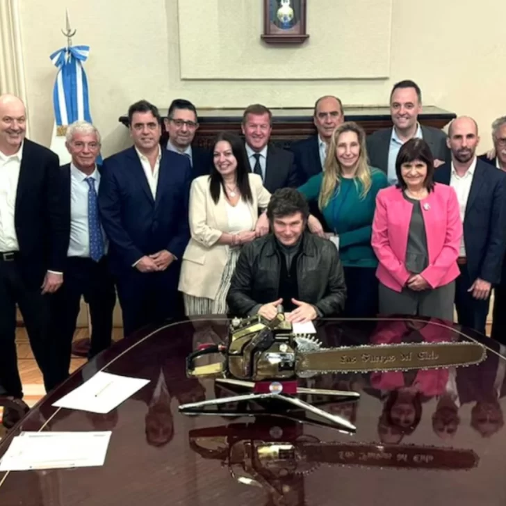 Javier Milei, cerca de las urnas: pronósticos y los cambios de gabinete que se vienen