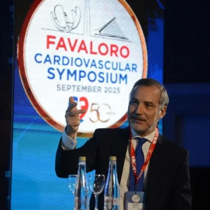 El corazón bajo presión: burnout, estrés y cómo cuidarnos en tiempos acelerados El corazón bajo presión: burnout, estrés y cómo cuidarnos en tiempos acelerados