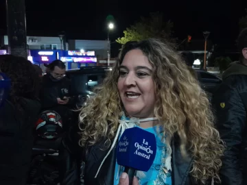 Pamela Pesoa en el festejo de Fuerza Santacruceña: “El camino para recuperar la provincia y la Nación es el peronismo” Pamela Pesoa en el festejo de Fuerza Santacruceña: “El camino para recuperar la provincia y la Nación es el peronismo”