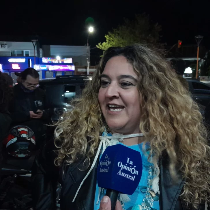Pamela Pesoa en el festejo de Fuerza Santacruceña: “El camino para recuperar la provincia y la Nación es el peronismo” Pamela Pesoa en el festejo de Fuerza Santacruceña: “El camino para recuperar la provincia y la Nación es el peronismo”
