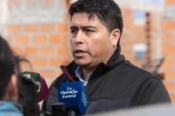 Vidal sobre la ley 90/10: “Si hay algo que no voy a permitir es que discriminen a nuestros trabajadores” Vidal sobre la ley 90/10: “Si hay algo que no voy a permitir es que discriminen a nuestros trabajadores”