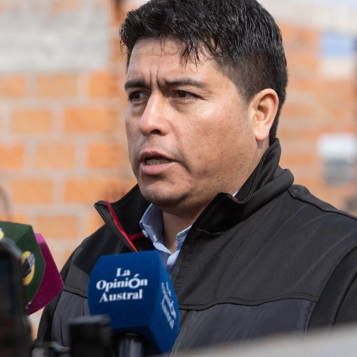 Vidal sobre la ley 90/10: “Si hay algo que no voy a permitir es que discriminen a nuestros trabajadores” Vidal sobre la ley 90/10: “Si hay algo que no voy a permitir es que discriminen a nuestros trabajadores”