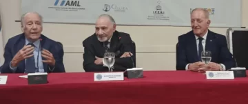 Emotivo homenaje a Roberto Di Sandro: “El periodismo sigue vivo”