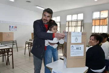 Pese a la derrota, el Pro Santa Cruz celebró haber cosechado casi 13 mil votos