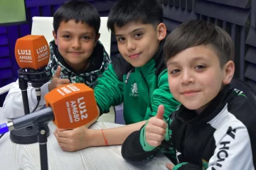 Todos podio: los “pibes” del Boxing volvieron de Comodoro y contaron su experiencia en LU12 AM680 Todos podio: los “pibes” del Boxing volvieron de Comodoro y contaron su experiencia en LU12 AM680