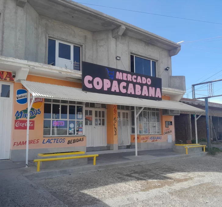 Un paraguayo fue asesinado a puñaladas en mercado de Caleta Olivia: hay un detenido