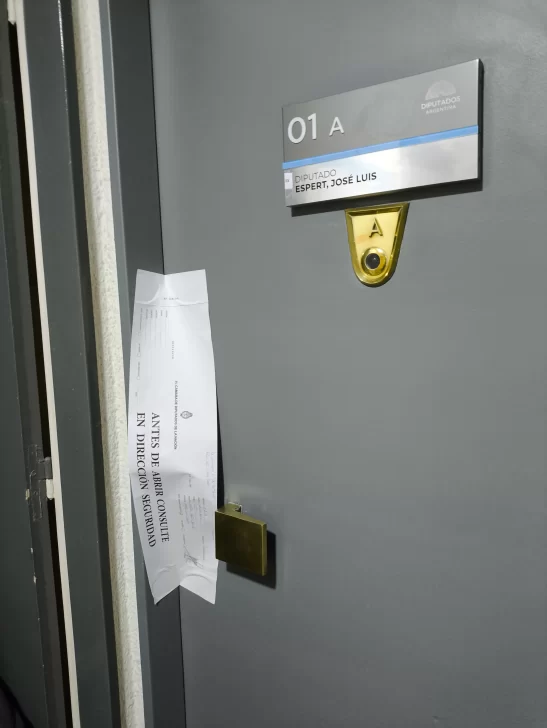  Una de las oficinas principales de José Luis Espert.