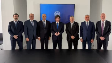 Exportación de gas: YPF firmó con ENI un acuerdo clave para el desarrollo del GNL en la Argentina