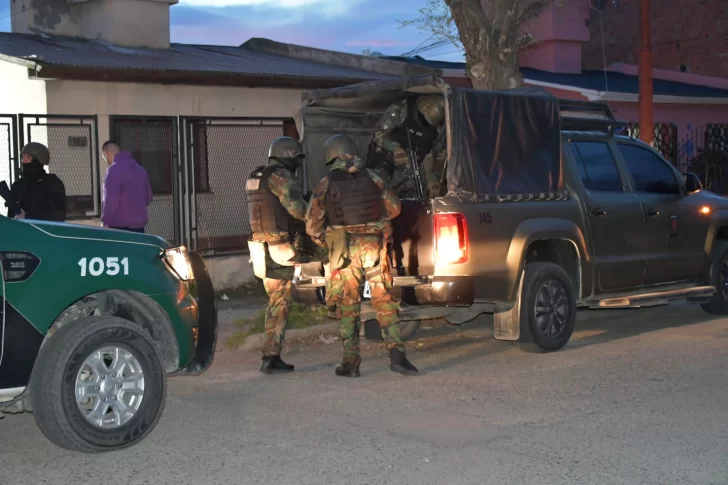 Tres detenidos tras la ola de violentos robos en Río Gallegos: “Encontraron elementos suficientes para incriminarlos”