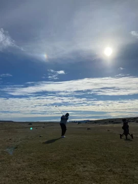 Arranca la temporada en el Río Gallegos Golf Club: vuelve el Campeonato Anual, ahora en homenaje a “Lalo” Harris