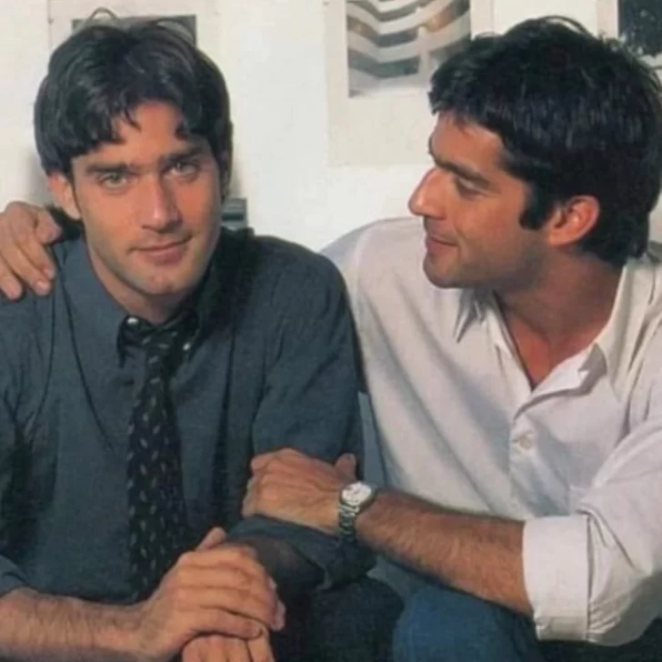 Emotiva despedida al periodista Mariano Castro, el hermano gemelo de Juan Castro: “Tu luz sigue iluminando a la familia, amigos y al periodismo” Emotiva despedida al periodista Mariano Castro, el hermano gemelo de Juan Castro: “Tu luz sigue iluminando a la familia, amigos y al periodismo”