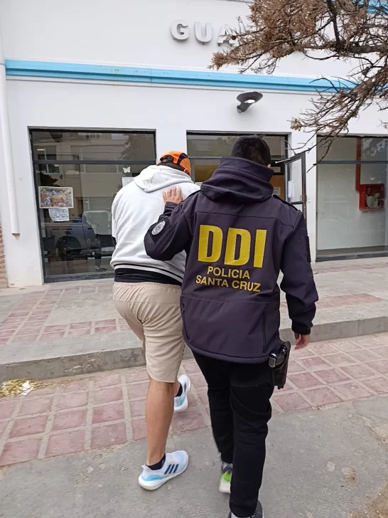 Detuvieron al último integrante de la banda que robaba cobre en la zona norte de Santa Cruz