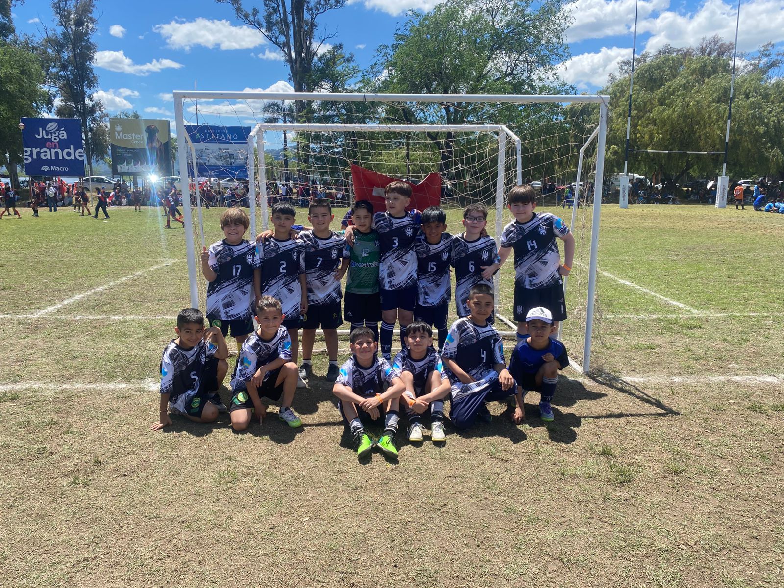  Talleres RG y Unión Santacruceña unidos en Córdoba.