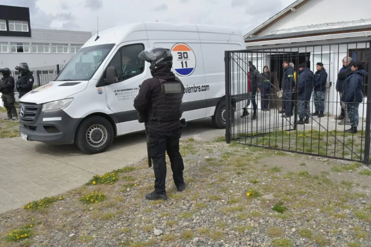 WhatsApp-Image-2025-10-25-at-12.30.28-728x485 WhatsApp-Image-2025-10-25-at-12.30.28-728x485