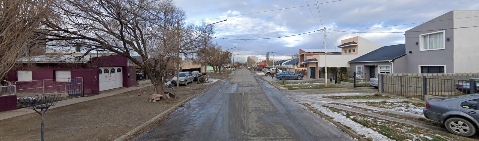  El hallazgo del cuerpo fue a las 07:40 horas, en un domicilio ubicado en calle Avellaneda al 1177, muy cerca de la costanera y a pocas cuadras del gimnasio municipal Luis 
