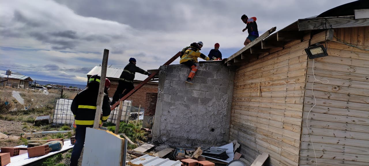  Durante el mediodía y primeras horas de la tarde de este jueves las ráfagas alcanzaron los 90 km/h.