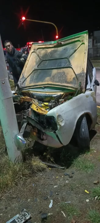 Un choque en Río Gallegos dejó dos personas heridas: uno fue operado en el Hospital Regional