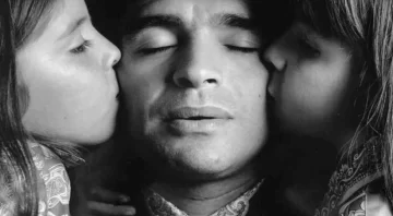 Dalma y Gianinna Maradona recordaron con emoción a su padre en el día de su cumpleaños Dalma y Gianinna Maradona recordaron con emoción a su padre en el día de su cumpleaños