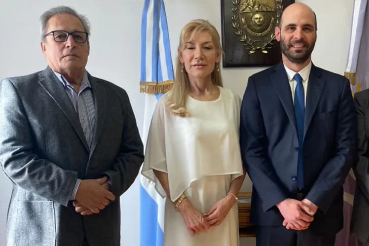 daniel-mariani-renee-fernandez-fernando-basanta-poder-judicil-tribunla-superior-justicia-santa-cruz-728x485 daniel-mariani-renee-fernandez-fernando-basanta-poder-judicil-tribunla-superior-justicia-santa-cruz-728x485