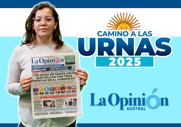  Gabriela Ance, candidata de la Izquierda, con la tapa de La Opinión Austral del 15 de octubre. FOTO: LEANDRO FRANCO/LOA