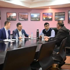 Ya envían telegramas a los trabajadores de las Represas que viven en Santa Cruz para reactivar la obra