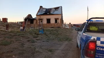 Investigan un incendio en una morada cercana a la antigua estación astronómica