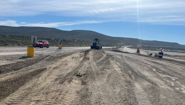  Hace pocos días el Gobierno de la provincia daba cuenta de los avances de obra en la Ruta 40 y la Ruta 3.