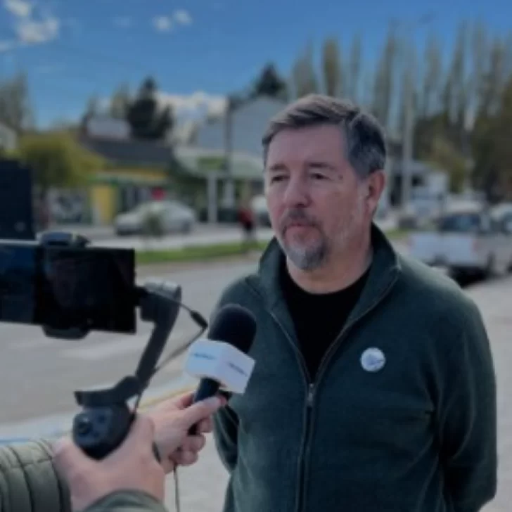 Pedro Muñoz recorrió El Calafate: “hay una preocupación central que es la cuestión laboral” Pedro Muñoz recorrió El Calafate: “hay una preocupación central que es la cuestión laboral”