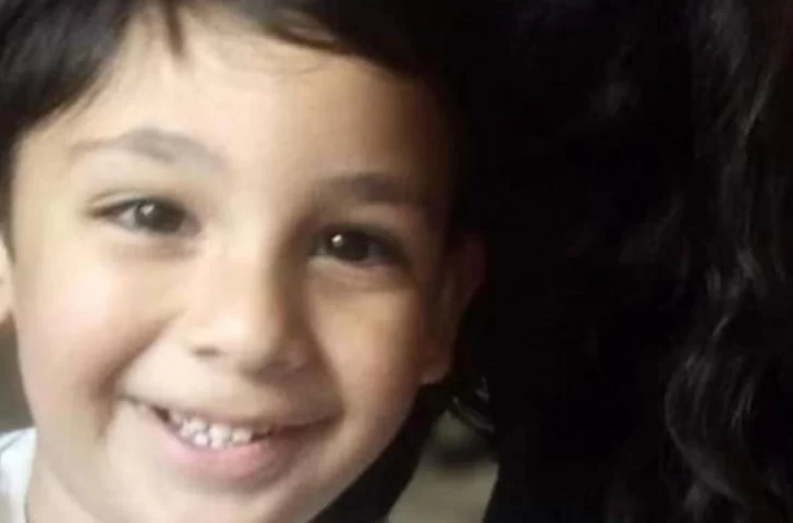 Alerta Sofía: buscan a un nene de 5 años secuestrado tras el asesinato de su mamá y su abuela