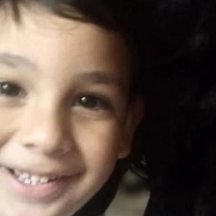 Alerta Sofía: buscan a un nene de 5 años secuestrado tras el asesinato de su mamá y su abuela Alerta Sofía: buscan a un nene de 5 años secuestrado tras el asesinato de su mamá y su abuela