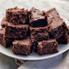 Receta de brownie super fácil y rápida, con muy pocos ingredientes