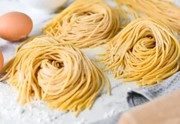 Receta de fideos caseros facilísima y económica con solo 3 ingredientes