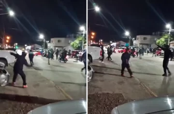 Graves incidentes en Caleta Olivia: amigos de Nahuel Marcial, el joven baleado, se enfrentaron con la Policía frente a la seccional segunda