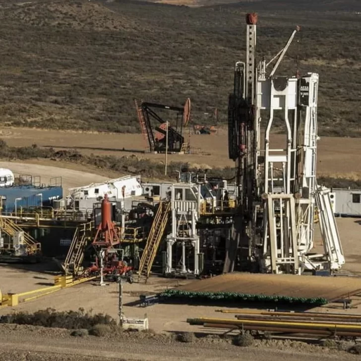 Los yacimientos licitados podrían recuperar un 25% más de producción en unos 18 meses Los yacimientos licitados podrían recuperar un 25% más de producción en unos 18 meses