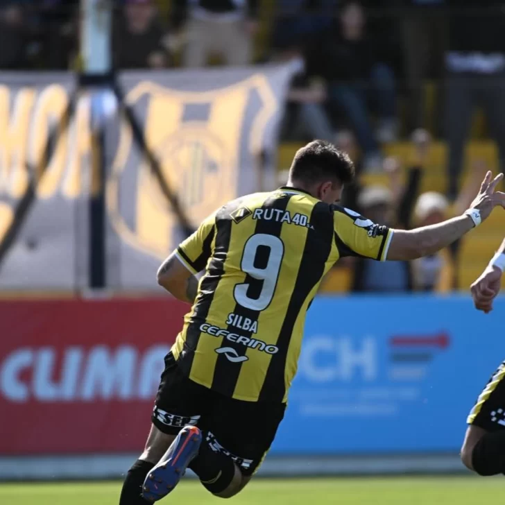 Deportivo Madryn venció 1–0 a Gimnasia (J) y avanzó a semifinales del Reducido Deportivo Madryn venció 1–0 a Gimnasia (J) y avanzó a semifinales del Reducido