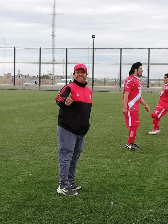 Dolor en el fútbol barrial: murió Juan “Busito” Alvarado, referente de Deportivo Cristal