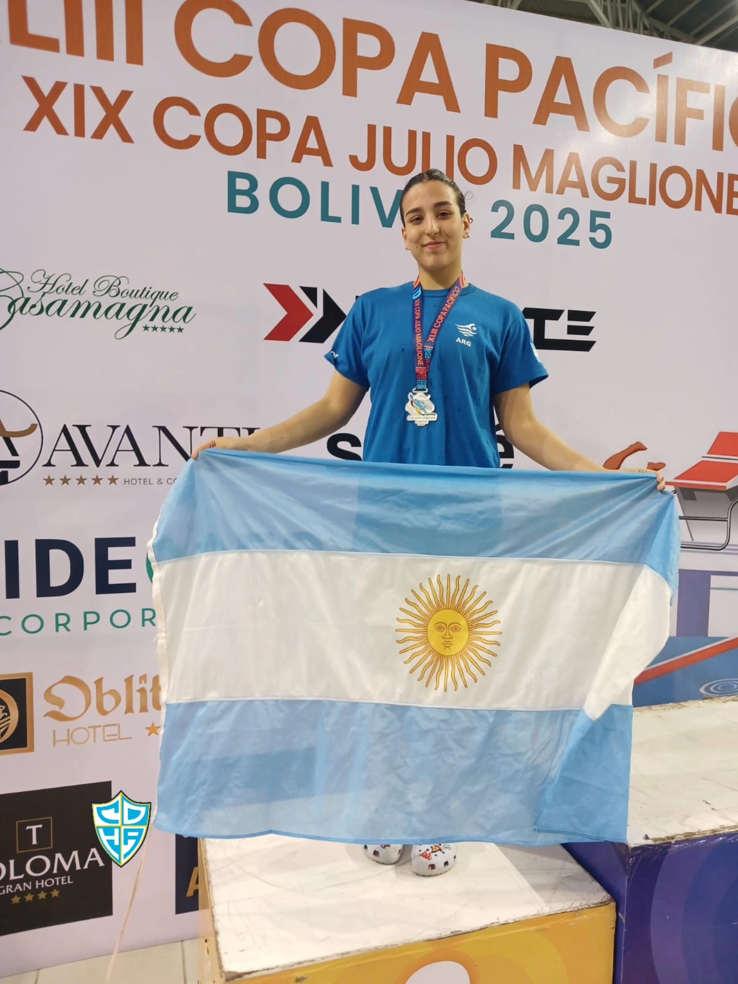 Dana García y Joaquín Zuleta, los nadadores de Hispano que pusieron a Río Gallegos en el mapa de la natación juvenil