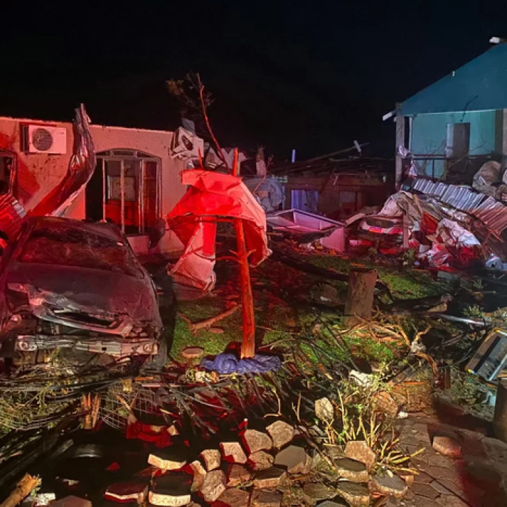 Tornados y fuertes temporales azotaron el sur de Brasil y Misiones: 5 muertos y 430 heridos Tornados y fuertes temporales azotaron el sur de Brasil y Misiones: 5 muertos y 430 heridos