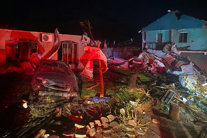 Tornados y fuertes temporales azotaron el sur de Brasil y Misiones: 5 muertos y 430 heridos