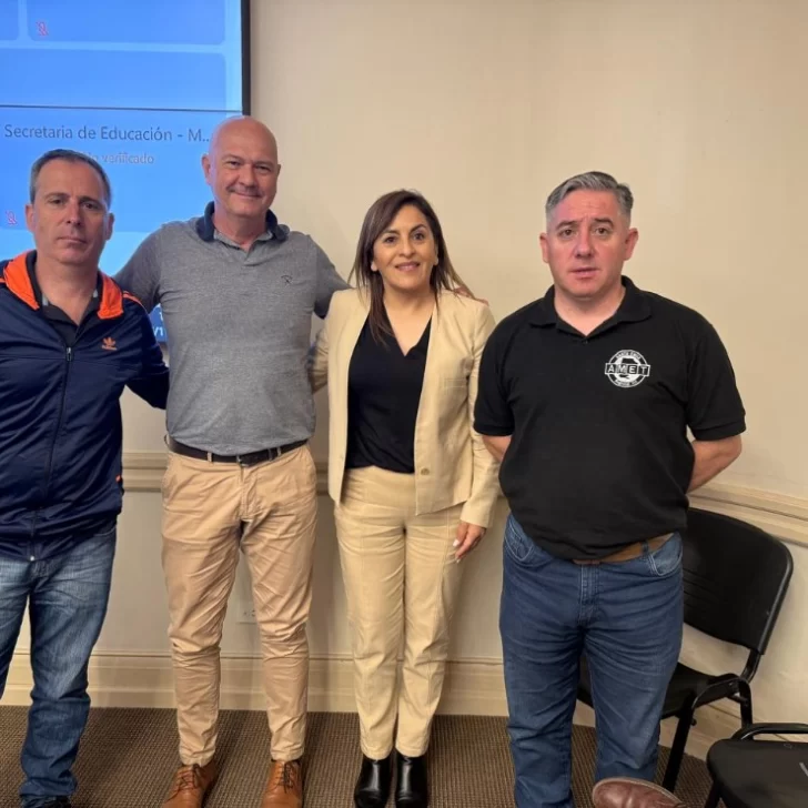 El gremio AMET de Santa Cruz participó en el Consejo Federal de Educación