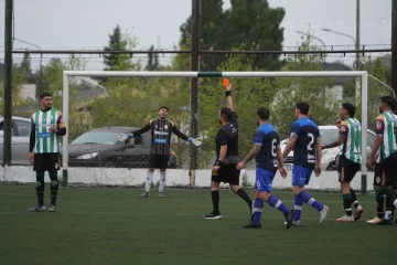 La AFA dio a conocer las sanciones del clásico entre Boxing y Bancruz por el Torneo Regional Amateur La AFA dio a conocer las sanciones del clásico entre Boxing y Bancruz por el Torneo Regional Amateur